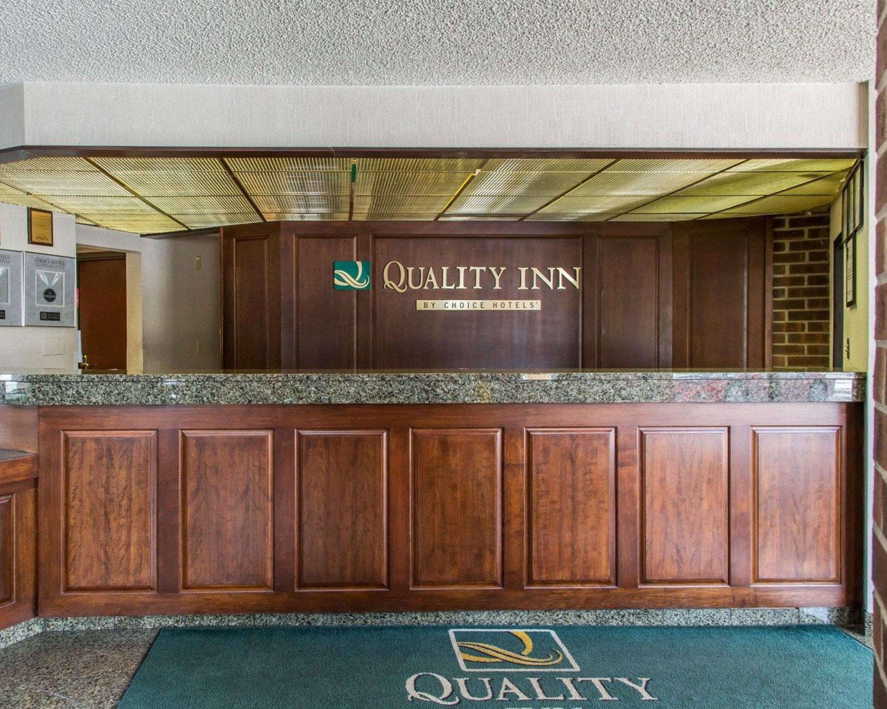 Quality Inn Schaumburg - Chicago Near The Mall Exterior foto